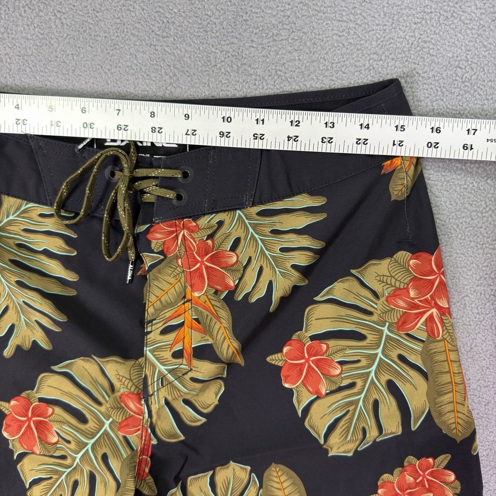 Dakine Board Shorts Mens 30 Black Hawaiian Floral Unlined Drawstring 9" Inseam - Picture 3 of 7